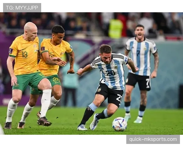 恩佐与德克兰·赖斯的防守能力及中场屏障作用对比分析