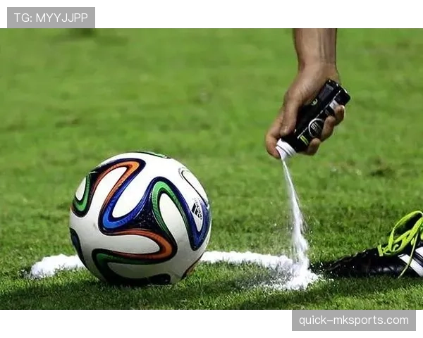 提问科普型：人墙距离规定有哪些细节，裁判如何判罚才公平？